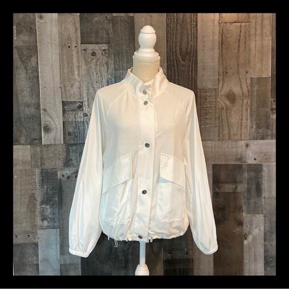 NWT! MNG Mango white windbreaker jacket small lightweight waterproof vacation - Picture 1 of 14